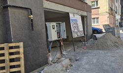 Eskişehir’de kapağı açık bırakılan elektrik panosu tehlike saçıyor