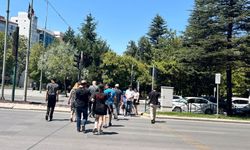 Eskişehir’de kırmızı ışık ihlali tehlike saçtı