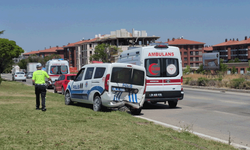 Eskişehir’de polis aracına otomobil çarptı: 1’i polis 1’i bekçi 6 yaralı