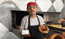 Eskişehir'de soyadıyla mesleği özdeşleşen simit ustası