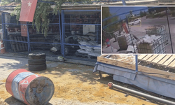 Eskişehir’de virajı alamayan otomobil dükkana daldı