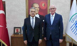 Kaymakam Şahin’den Başkan Kurt’a iade-i ziyaret