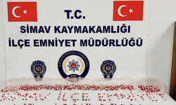 Kütahya Simav’da 3 bin 716 adet sentetik hap ele geçirildi