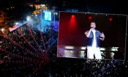 Murat Dalkılıç’tan Eskişehir’de unutulmaz konser