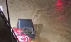 Ordu'da sağanak: Yollar göle döndü