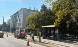 Tepebaşı’nda yol çalışmaları devam ediyor