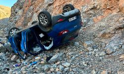 Adıyaman'da otomobil şarampole yuvarlandı: 1’i çocuk 5 kişi yaralandı