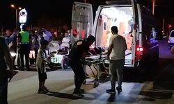 Çorum'da otomobil ile elektrikli motosiklet çarpıştı: 3 yaralı