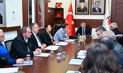 Eskişehir’de Halk Günü: Vali Yılmaz vatandaşların taleplerini tek tek dinledi