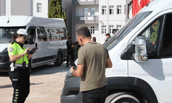 Eskişehir'de okul çevreleri ve servislere sıkı denetim: Binlerce kişi ve yüzlerce mekan kontrol edildi