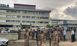 Okul bahçesinde öğretmene silahlı saldırı: Hayatını kaybetti