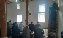 Sivrihisar'da Babullu Köyü Gazi Camii'nde 50 yılın ardından Cuma namazı kılındı