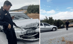 Sivrihisar'da otomobiller kafa kafaya çarpıştı: 1'i ağır 2 yaralı