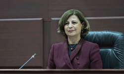 Ünlüce’den kentsel dönüşüm eleştirilerine sert yanıt: Kentsel dönüşüm görevi kimin?