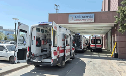 Adıyaman'da arkadaşların bıçaklı şakalaşması hastanede bitti
