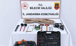 Bilecik’te defıne arayan 5 kişi suçüstü yakalandı