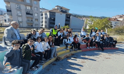 Bilecik'te ilkokul öğrencilerine uygulamalı trafik eğitimi