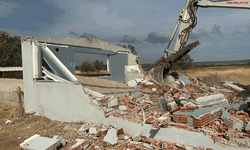 Çanakkale’de 21 kaçak yapı yıkıldı