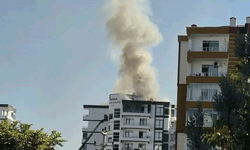 Diyarbakır’da site çatısında yangın paniği