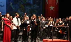 Eskişehir Senfonisi'nden Cumhuriyet'in 103. yılına muhteşem konser