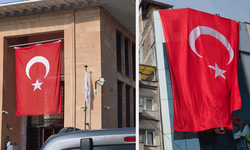 Eskişehir'de 29 Ekim öncesi binalar dev Türk bayraklarıyla donatıldı