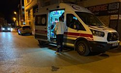 Eskişehir'de otomobile yandan çarpan motosikletli yaralandı