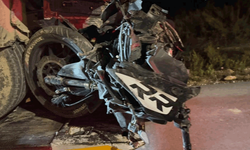Hatay'da pikapla çarpışan motosikletin 19 yaşındaki sürücüsü öldü