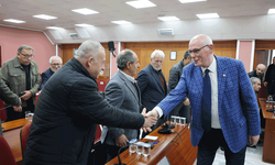 Kazım Kurt: "Milletvekilleri gelsin sorunları görsün"