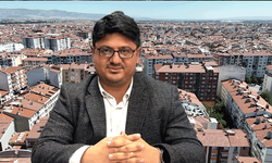 Oytun Gökten’den hayati uyarı: Deprem beklemez, dönüşüm alanları hızla artmalı