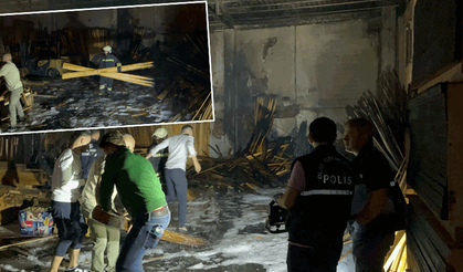 Eskişehir’de yangın: Kereste deposu küle döndü