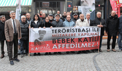 Ektaş : Onur Şener görevine iade edilsin