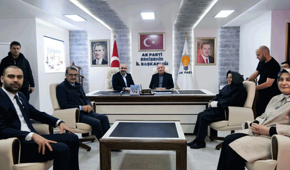 AK Parti Genel Başkan Vekili Efkan Âlâ, Eskişehir teşkilatı ile buluştu