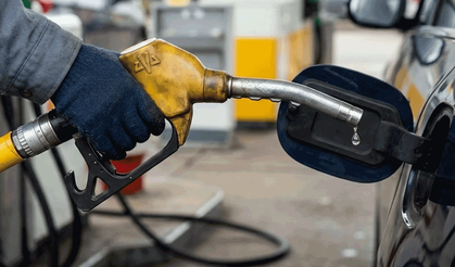 Benzin ve motorine bir zam daha geldi: İşte güncel fiyatlar