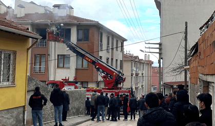 Eskişehir’de korku dolu anlar: Alevler daireyi sardı
