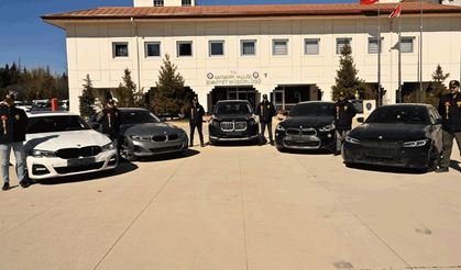 Eskişehir’de oto hırsızlığı çetesi çökertildi: 11 gözaltı