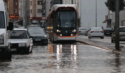 Meteoroloji uyardı: Eskişehir’de kuvvetli rüzgar ve yağış bekleniyor