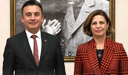 Ünlüce’ye ilk destek Dökmeci’den: “Ayşe başkanımızın yanındayız”