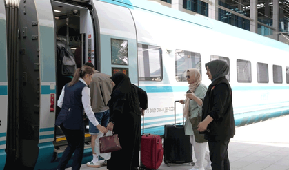 Bakan Uraloğlu duyurdu: Bayramda YHT’ye ek seferler geliyor