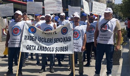 Eskişehirli maden işçileri ödenmeyen hakları için eylem yaptı