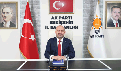 AK Parti Eskişehir’de oylarını artırıyor mu? Gürhan Albayrak’tan dikkat çeken anket açıklaması