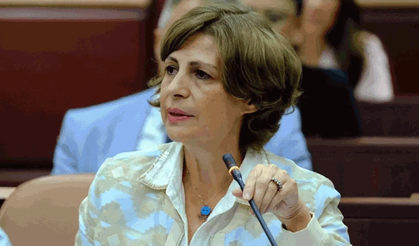 Ünlüce, Yeni Parti il kongresinde kimi destekleyecek?