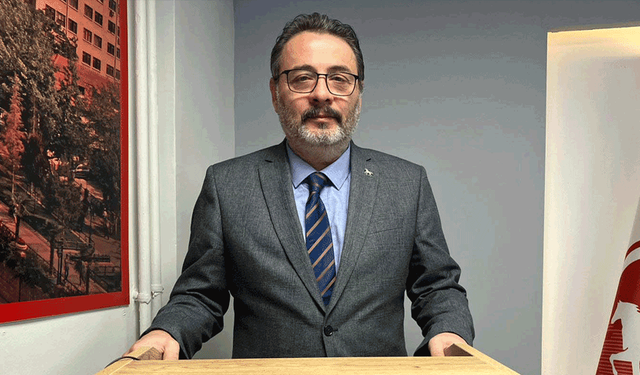 DP’li Özcan o isimlere sert çıktı: Devlet memurları siyaset yapamaz