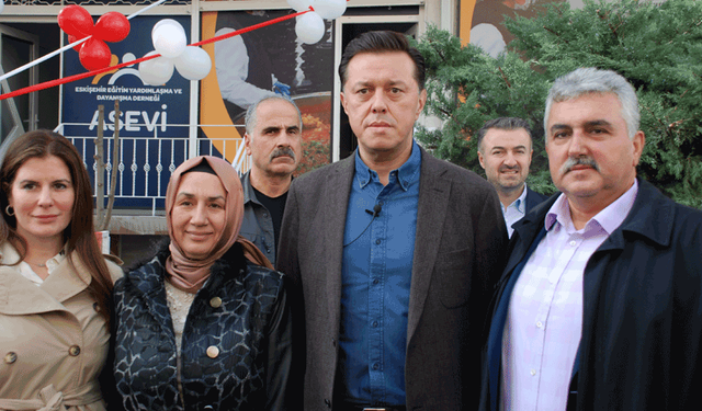 Nebi Hatipoğlu Eskişehir'e aşevi açtı