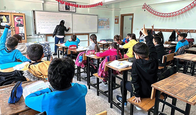 Eskişehirliler dikkat: Okullara seçim tatili kararı