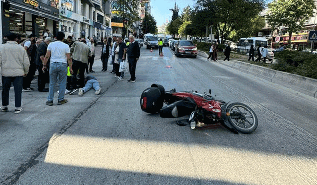 Bilecik'te korkutan kaza: Motosikletli yayaya çarptı