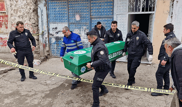 Aksaray'da 44 yaşındaki kadın evinde tabancayla vurulmuş halde bulundu