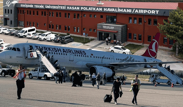 Eskişehir’deki havalimanı 100 bin yolcuyu ağırladı