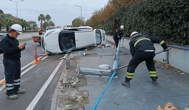 Samsun'da otomobil ile kamyonet çarpıştı: Maddi hasar oluştu