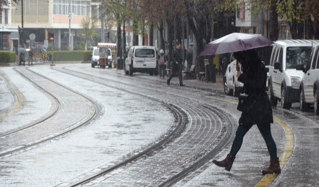 Eskişehir ve çevresi için kuvvetli yağış uyarısı