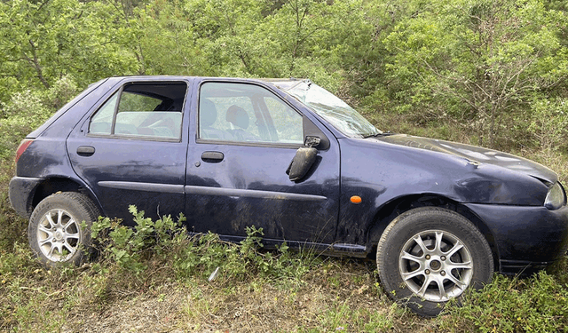 Bilecik'te bir otomobil şarampole uçtu: 4 yaralı